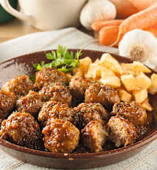 Polpette in salsa spagnola