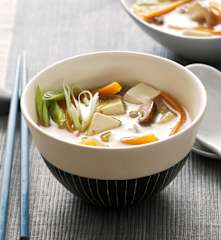 Sopa de miso con vegetales