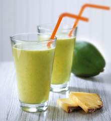 Smoothie avocado ed ananas