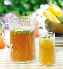 Chá frio com hortelã