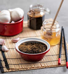 Teriyaki Sos (sarımsak ve zencefilli)