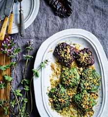 Embrulhos de acelga com fiambre e arroz