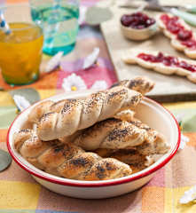 Zakręcone bułeczki piknikowe