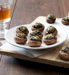 Stuffed mushrooms with Manchego cheese