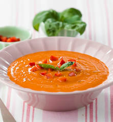 Sopa de beringela e pimento