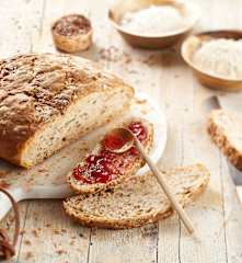 Pain au kamut et aux graines de lin