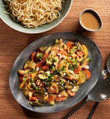 Vegan Cashew Sauté