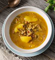 Patatas guisadas con champiñones