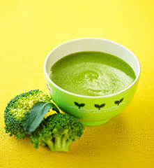 西兰花泥(7~9个月辅食)