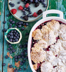 Cobbler de frutos do bosque