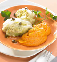 Fisch-Kohl-Päckchen mit Kartoffel-Möhren-Püree