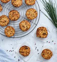 Muffiny warzywno-jajeczne z serem