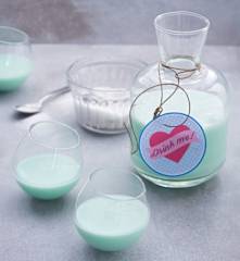 Waldmeister-Sahne-Likör