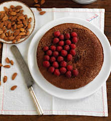 Bolo de chocolate e amêndoa