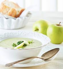 Crema de brócoli y manzana verde
