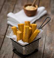 Ricotta and polenta chips