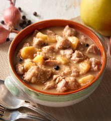 Bocconcini di vitello con mele cotogne