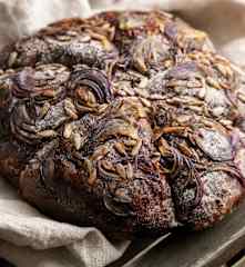 Red Onion and Garlic Soda Bread