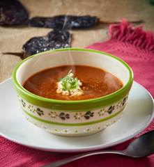 Sopa de chile ancho y requesón