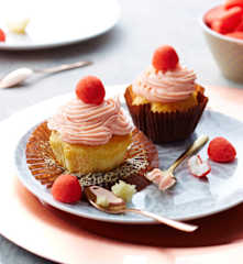 Cupcakes aux confiseries à la fraise