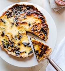 Quiche de espinafres com alho-francês