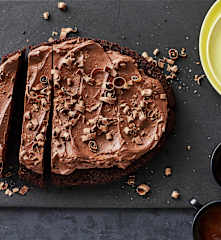 Zucchini-Nuss-Kuchen