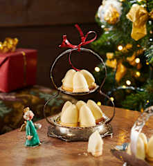 Weiße Pariser Spitzen