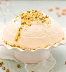 Wielkanocna pascha z pistacjami