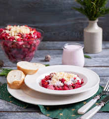 Sałatka śledziowa rosolli