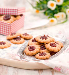 Karbowane ciasteczka z dżemem