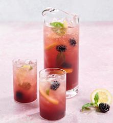 Keto Blackberry Detox Water