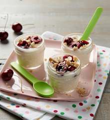 Cashew-Vanilla Yogurt