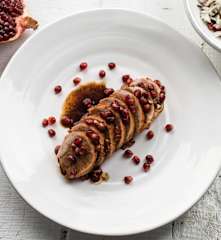 Lombinhos de porco com redução de vinho do porto