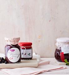 Roh gerührte Himbeer-Johannisbeer-Konfitüre