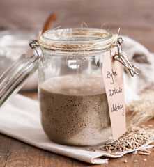 Żytni zakwas chlebowy