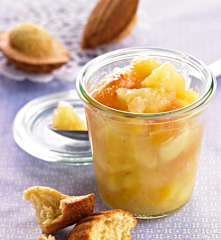 Compota de manzanas y peras