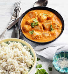 Curry de poulet aux fruits et riz