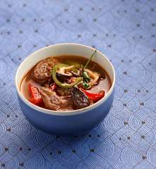 Soupe asiatique au bœuf