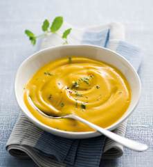 Potage de potiron et haricots blancs à la menthe