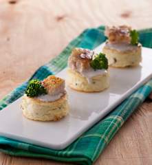 松露馬鈴薯烤餅佐酒醋雞肉