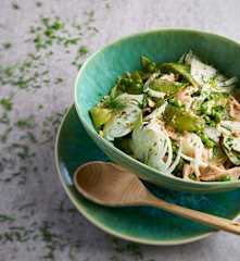 Salada de truta e ervilhas