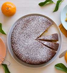 Polenta Mandarin and Almond Cake