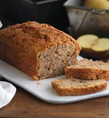 Bolo de maçã e noz