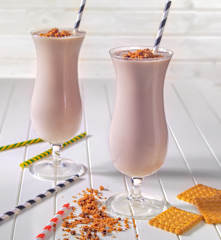 Knuspriger Joghurt-Bananen-Shake