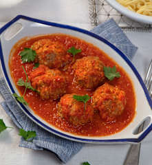 Fleischbällchen in Tomatensauce