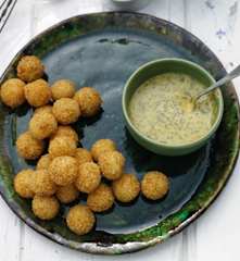 Tapioca Balls with Lemon and Poppy Seed Sauce
