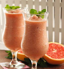 葡萄柚薄荷冰沙