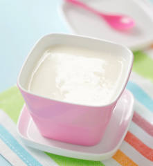 Rice pureé with fruit (fresh rice cereal)