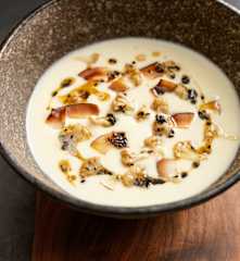 Cream of Cauliflower and Coconut Soup