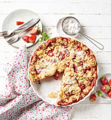 Erdbeer-Rhabarber-Clafoutis